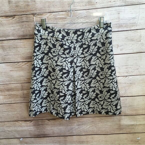BODEN WOOL BLEND SKIRT IN GRAY FLORAL PRINT - Picture 1 of 5